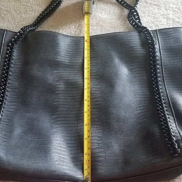 Chain Strap Detail Faux Leather Maxi Tote Bag - Picture 11 of 13